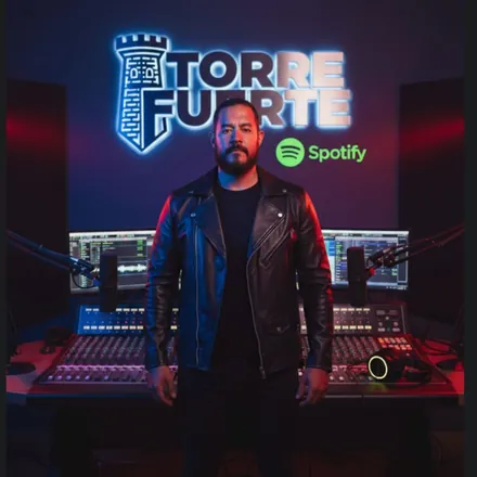 Portada de Torre Fuerte Hechos 29 con Ricardo Londoño